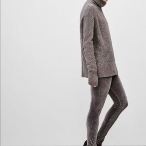 Aritzia Wilfred Daria Velvet Leggings Size Small - Picture 3 of 10